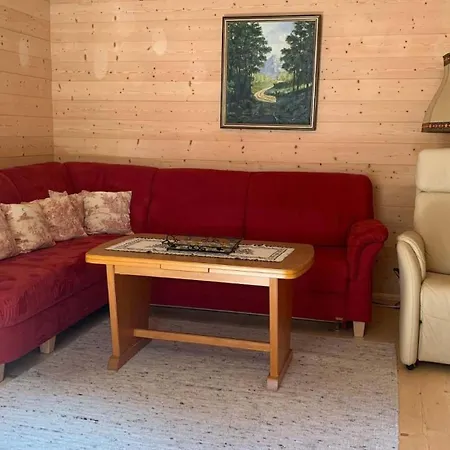 بيت للعطل Alpenlodge Madau