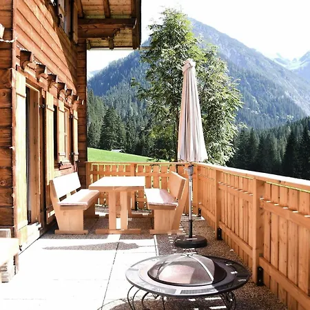 Alpenlodge Madau زامز
